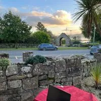 The Cupán, hotel i Mountshannon