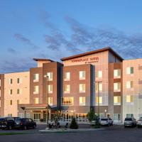 TownePlace Suites by Marriott Fort McMurray, отель рядом с аэропортом Международный аэропорт Форт Мак-Мюррей - YMM в городе Форт Мак-Мюррей