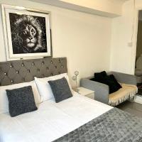 3 BedRoom Flat*5 Min walk to Kings cross. Netflix