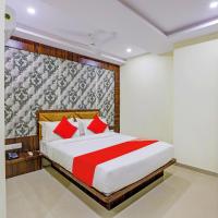 OYO Hotel Golden, hotel dekat Vadodara Airport - BDQ, Vadodara