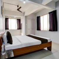 OYO Hotel Sama Residency, hotel in zona Aeroporto di Vadodara - BDQ, Vadodara