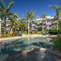 Cairns Beach Resort, hotel in Cairns