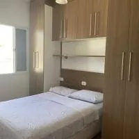 Apto/garagem coberta/900m-Centro, hotel v destinácii Registro