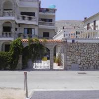 Apartments by the sea Pag - 21962, Hotel in Pag