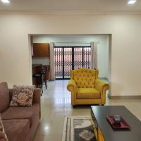 Modern & secure apartment in Area 43 Lilongwe - self catering, hotel poblíž Mezinárodní letiště Lilongwe - LLW, Lilongwe