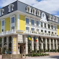 Royal Palace Luxury Hotel and SPA, מלון בחמלניצקי