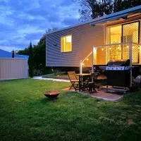 Entire Self-Contained Cabin on the Beautiful Mountain, hotel di Mount Tamborine