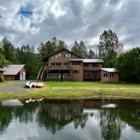 Bear Lake Lodgings, hotel di Seward
