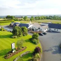 Ballymac Hotel, hotel en Stonyford