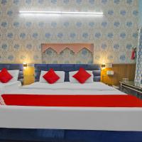 OYO Flagship Meenu Inn, hotel en Raja Park, Jaipur
