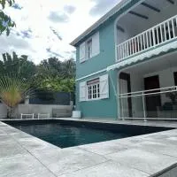 B O U G A I N V i L L i E R, hotel v destinaci Pointe-Noire