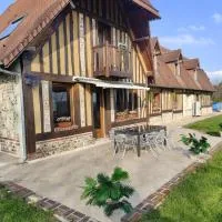 Gîtes les Deux Vallées, hotel en Le Bois-Hellain