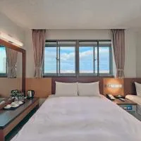 Foung Kou Hotel, hotel di Magong