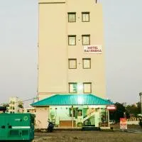 Hotel Sai Sneha, ξενοδοχείο σε Shirdi