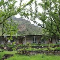 Tirebi Farmhouse, hotell sihtkohas Vardzia