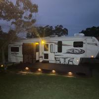 Well Appointed American Style Park Home, hotel dicht bij: Kempsey Airport - KPS, Kempsey