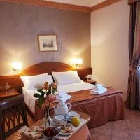 Hotel Squarciarelli, ξενοδοχείο σε Grottaferrata