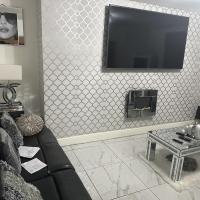 Beautiful 1-Bed House in Bradford