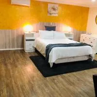 Our Little Hideaway Beechina, hotel em Perth