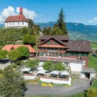 Gasthaus Paxmontana, hotel em Sachseln