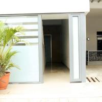 Domira Smart Luxury Duplex Apartment 1, hotel in Lagos
