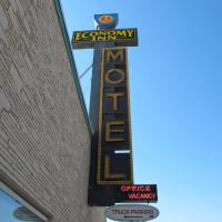 Economy Inn Ontario, hotel near Ontario Municipal Airport - ONO, Ontario