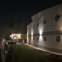 Dabas에 위치한 호텔 Nautilus Étterem és Panzió