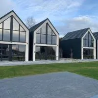 Szklane Domki Ińsko, hotel sa Ińsko
