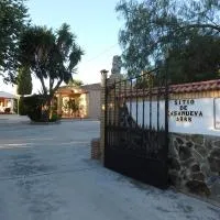 CASA RURAL SITIO DE CASA NUEVA, hótel í La Guijarrosa