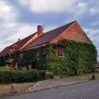 Gîte de Châteaurenard, hotel en Saint-Léger