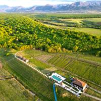 Chateau Vartsikhe, hotell i Varts'ikhe