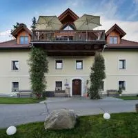 Little Farm Apartments, hotel v destinácii Feldkirchen in Kärnten