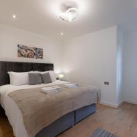 Modern Two Bedrooms Flat in Julien Road, CR5, London