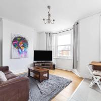 Bright West Ealing Abode