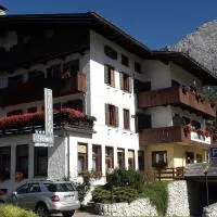 Dolomiti Sport Hotel, hotell i San Vito di Cadore