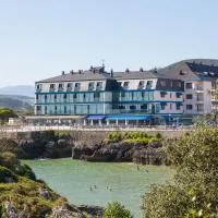 Hotel Astuy, hotel din Isla