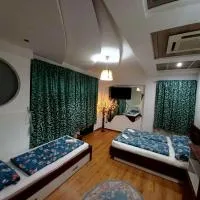 Hotel Irish, hotel i Bihać