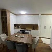 Luxury Apartment, hotel u gradu 'Gnjilane'