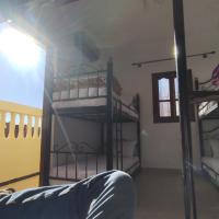 WARZAZAT Hostel, hotel cerca de Aeropuerto de Ouarzazate - OZZ, Ouarzazate