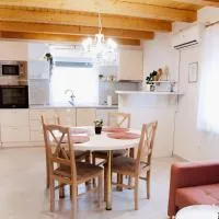 Újhartyán में, होटल Vízitündér Pihenőpark Apartmanok
