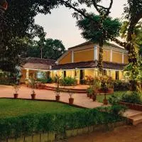 Granpa's Inn Hotel Bougainvillea، فندق في أنجونا