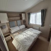 Coral Beach Ingoldmells 8 berth caravan FAMILY RAN