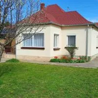 Neubauer Vendégház*** Mohács, hotelli kohteessa Mohács
