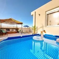 Holiday House Heraklion & Roof Garden, hotel i Iraklio