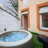 Love nest with jacuzzi and beautiful terrace
