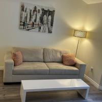 2bedroom & 1bath home near Universal Studio & Hollywood, hotel poblíž Van Nuys - VNY, Van Nuys