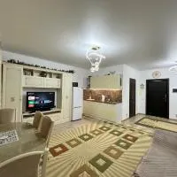 Raduga West 'Pearl' Apartment, hotel din Kosh-Kël'