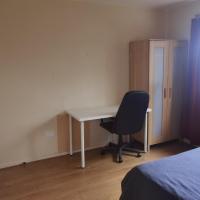Glasgow Double Room Free Parking