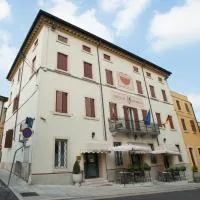 네그라르에 위치한 호텔 Antico Albergo