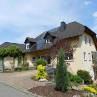 Schöne und modern eingerichte Ferienwohnung mit Terrasse und Moselblick